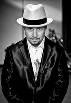 Sarar Suit SalsaGeorge Photo Frank Dobrushken